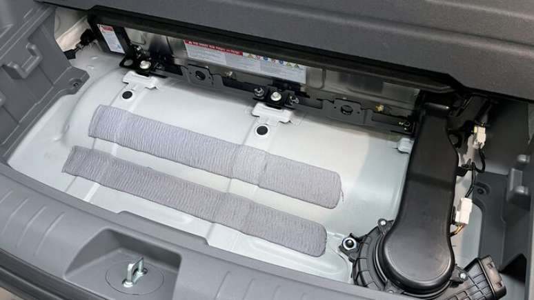Cilindros de hidrogênio ficam instalados sob o assoalho na traseira do Hyundai Nexo