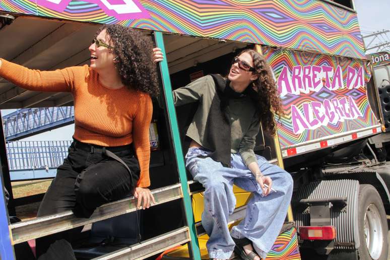 Dora e Pek0 - Gabriel Mendes