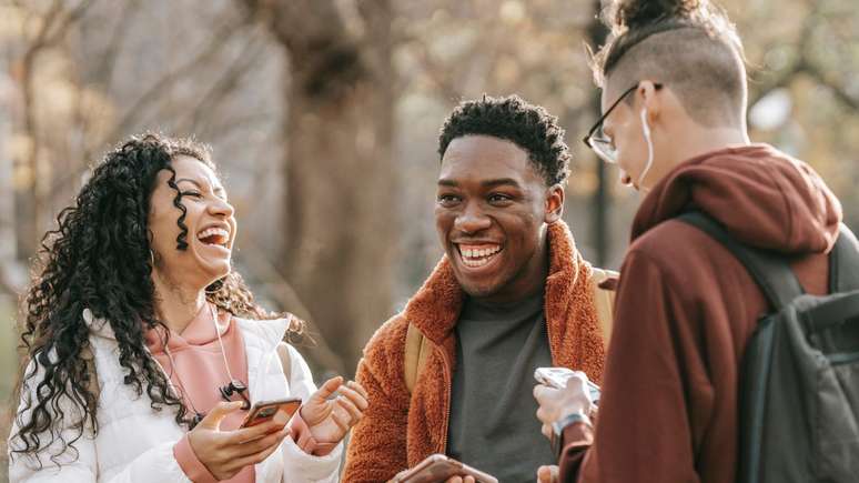 The laughter therapy brings benefits to mental health; See which one