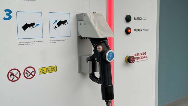 Dispenser de abastecimento de hidrogênio é quase como um plugue de gás natural