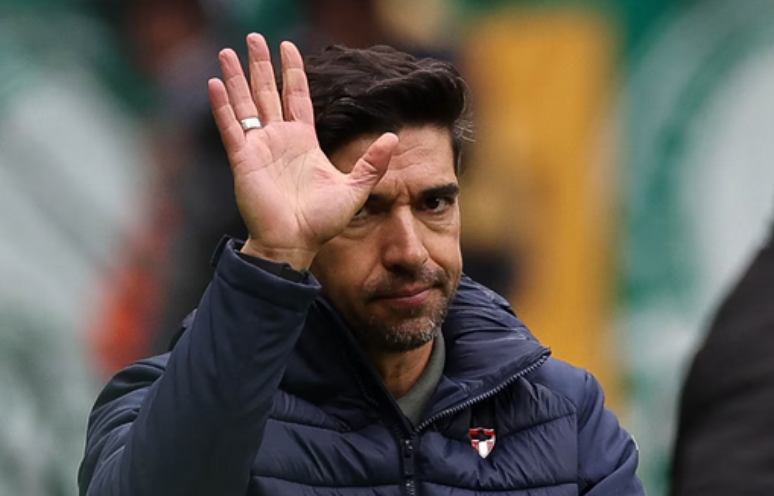 Abel Ferreira soma dez títulos pelo Palmeiras