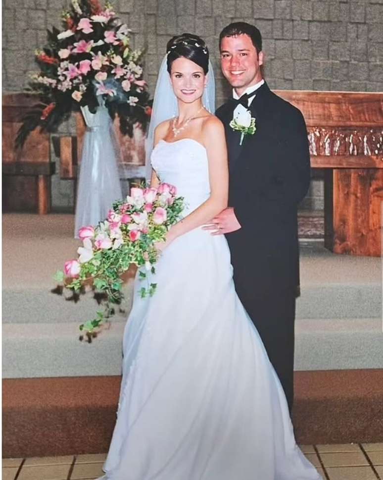 Laura Orrico e o marido Ryan Cosgrove em foto publicada nas redes sociais