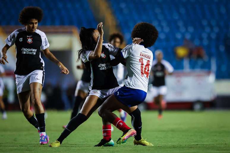 Corinthians e Bahia se enfrentam pelas quartas de final do Brasileir&atilde;o Feminino -