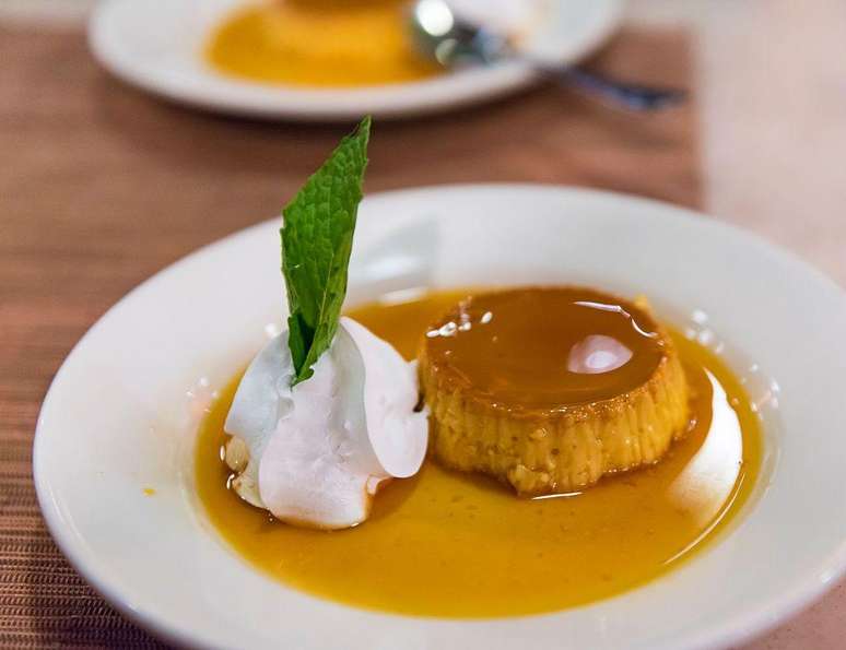 A receita do pudim brasileiro tem mais a&ccedil;&uacute;car do que a do franc&ecirc;s