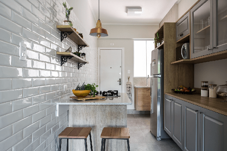 Use m&oacute;veis funcionais em ambientes compactos Projeto: Palladino Arquitetura |