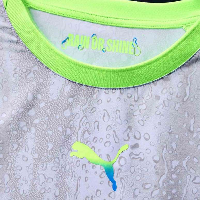 Nova terceira camisa do City &ndash;