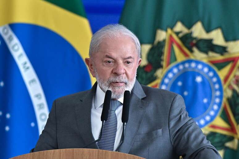 Presidente fez críticas ao governo dos EUA