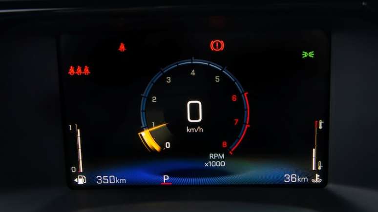 Hatch ganha visual atualizado e agora tem cockpit virtual no painel com duas telas