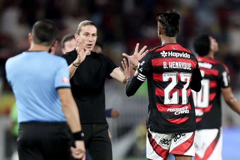 Bruno Henrique guarantees the red-black vitória against Inter, in maracan.