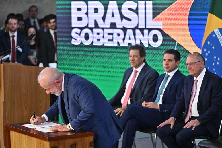 Lula participou de evento no interior de São Paulo nesta sexta