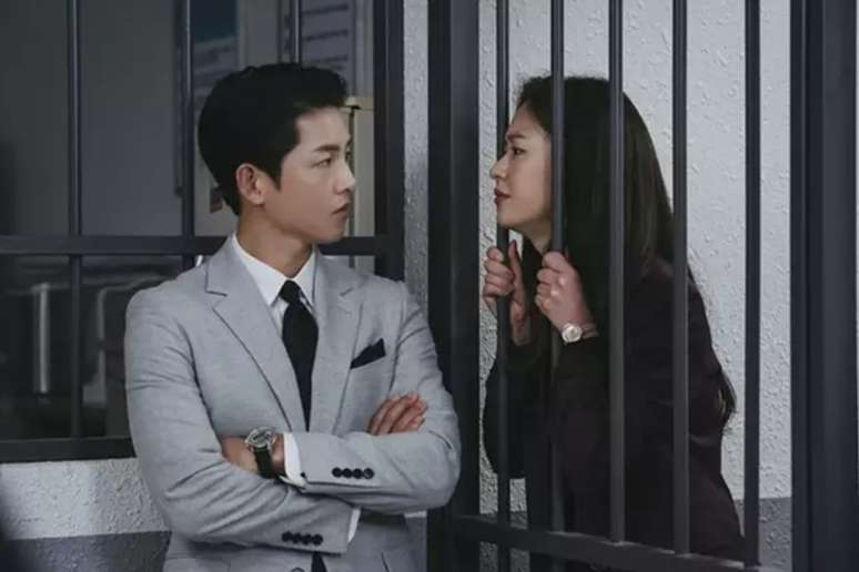 Em &ldquo;Vincenzo&rdquo;, um advogado mafioso retorna &agrave; Coreia para lutar contra um poderoso conglomerado 