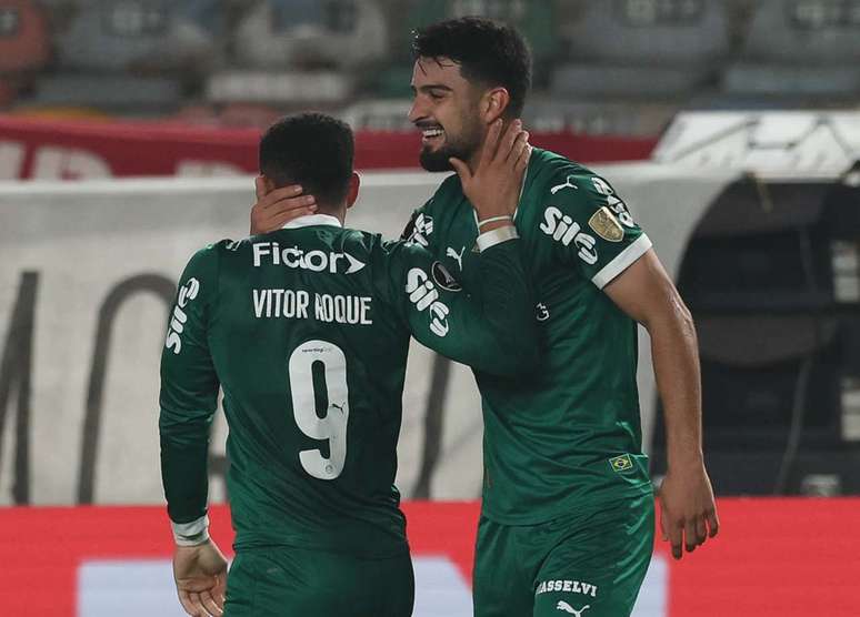 Vitor Roque e Flaco L&oacute;pez t&ecirc;m atua&ccedil;&atilde;o de destaque em goleada do Palmeiras &ndash;