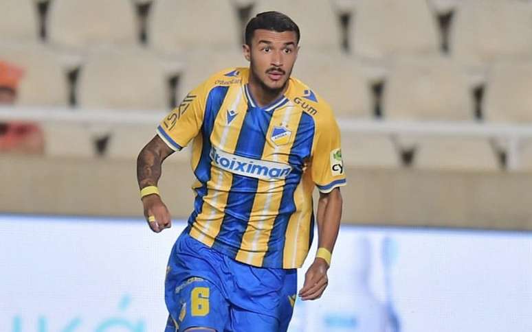 Jeft&eacute; tamb&eacute;m teve passagem pelo APOEL, do Chipre &ndash;