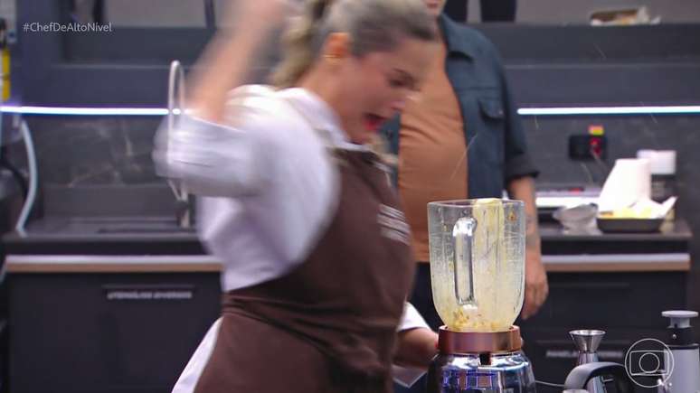 Without spoon in a blender: what should not be done with appliance