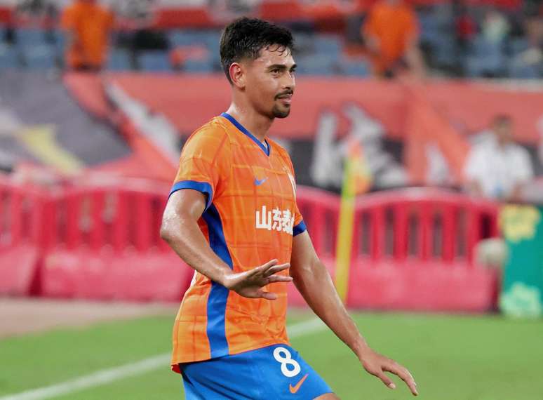 Guilherme Madruga pelo Shandong Taishan, da China