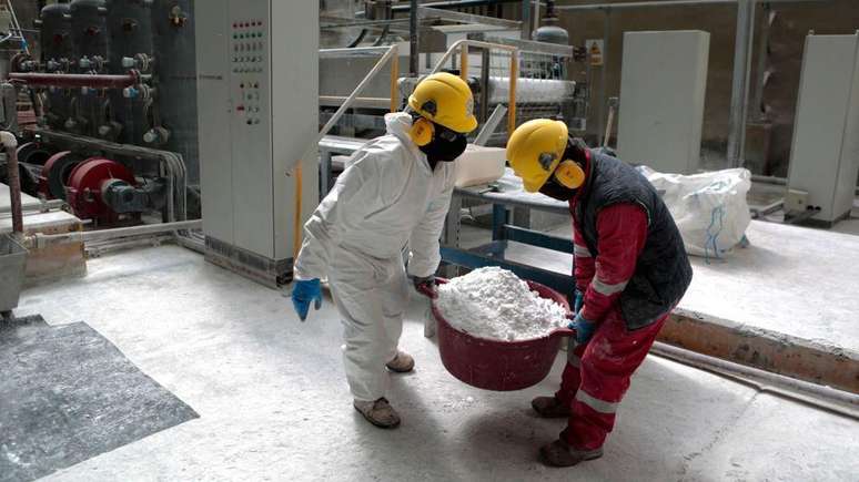 O territ&oacute;rio boliviano det&eacute;m 25% de todo o l&iacute;tio conhecido atualmente no planeta