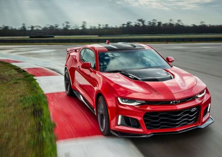 Chevrolet Camaro ZL1 &eacute; o mai visado entre os esportivos americanos