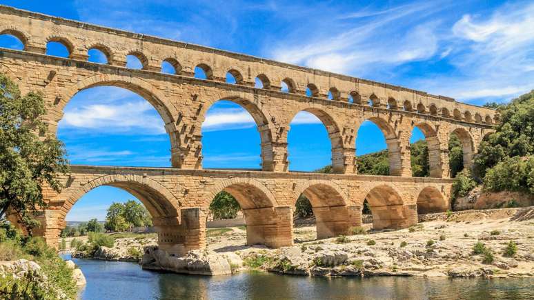 Os planejadores sovi&eacute;ticos se inspiraram em grandes projetos hist&oacute;ricos de manejo da &aacute;gua, como os aquedutos romanos