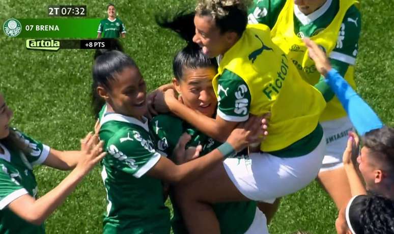 Palmeirenses vibram. Vitória sobre o Flamengo garante o Verdão na semifinal do Brasileiro feminino.