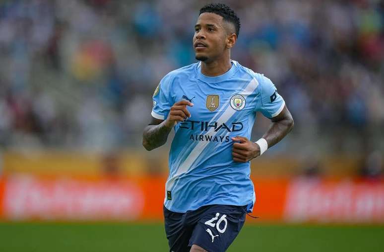 Savinho recebeu rasgados elogios de Guardiola em coletiva &ndash;