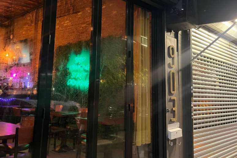 Fachada do restaurante onde houve tiroteio em Nova York. (Imagem de arquivo)