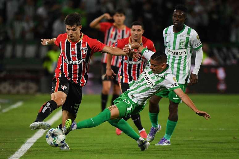 S&atilde;o Paulo e Atl&eacute;tico Nacional duelam por uma vaga nas quartas de final da Libertadores &ndash;
