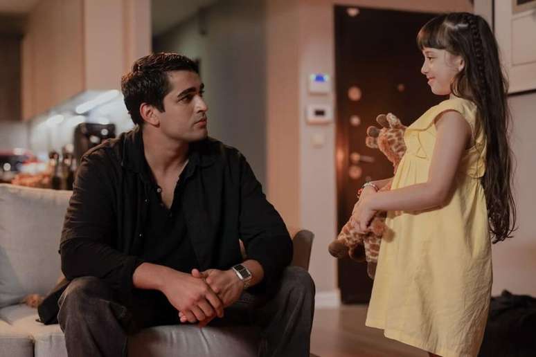 &ldquo;Um Homem Abandonado&rdquo; narra os acontecimentos da vida de um homem solit&aacute;rio que busca se reconstruir ap&oacute;s anos na pris&atilde;o 