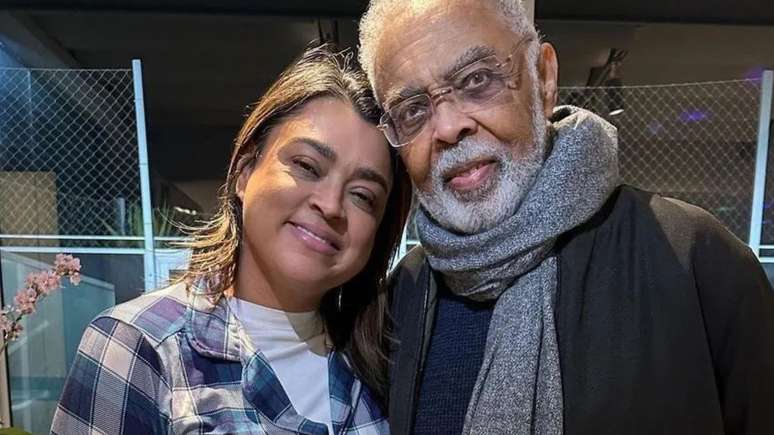 Gilberto Gil Home for Preta at the first show after death