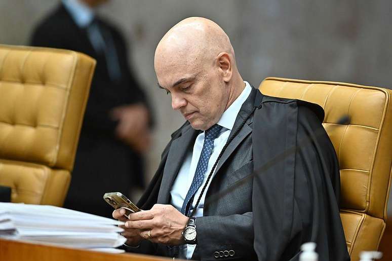 Aplica&ccedil;&atilde;o de san&ccedil;&otilde;es contra Moraes sob Lei Magnitsky ainda traz inc&oacute;gnitas, ainda mais depois de decis&atilde;o de Dino
