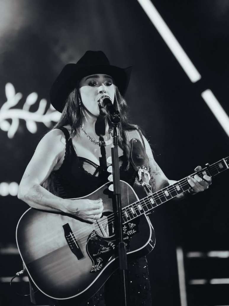 A cantora sertaneja Lauana Prado