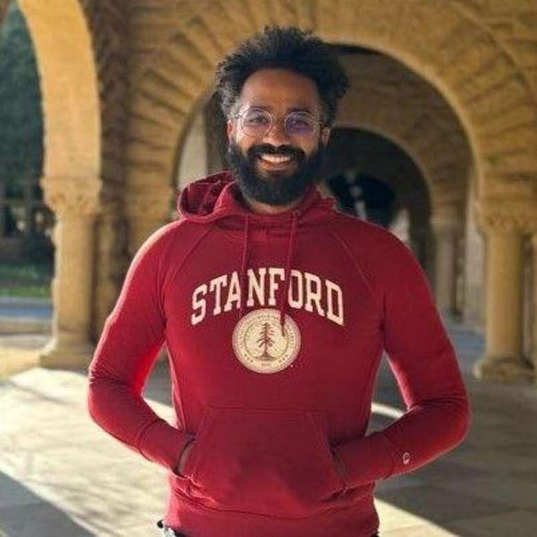 O economista Michael Fran&ccedil;a se debru&ccedil;a em estudar desigualdades no Brasil