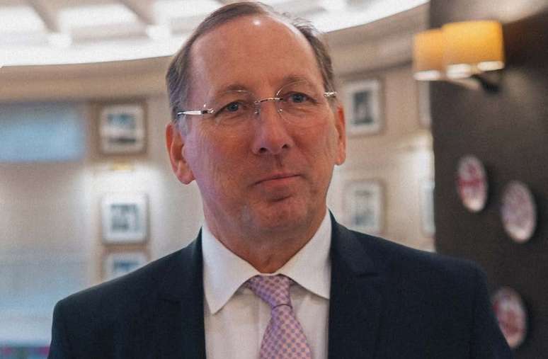 Textor tenta solucionar imbr&oacute;glio da SAF do Botafogo &ndash;