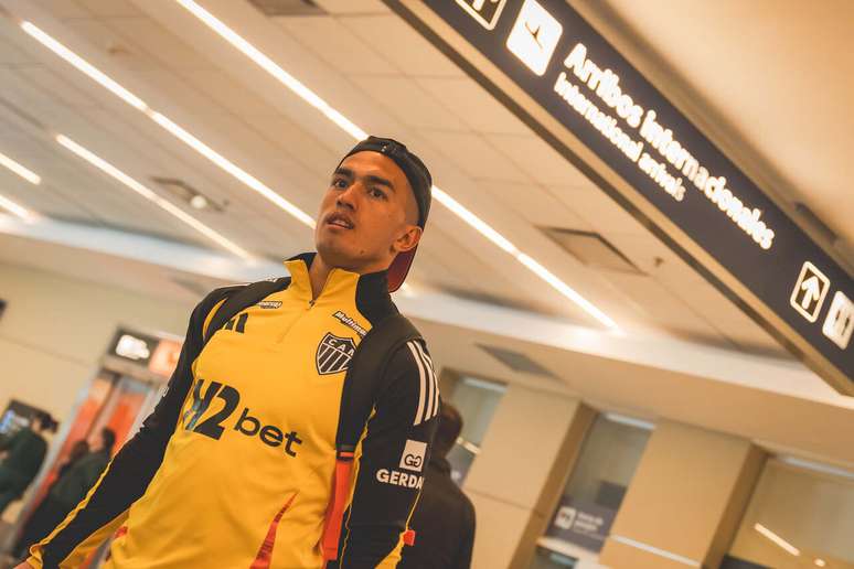 Cuello no desembarque do Atl&eacute;tico-MG em Mendoza, na Argentina &ndash;