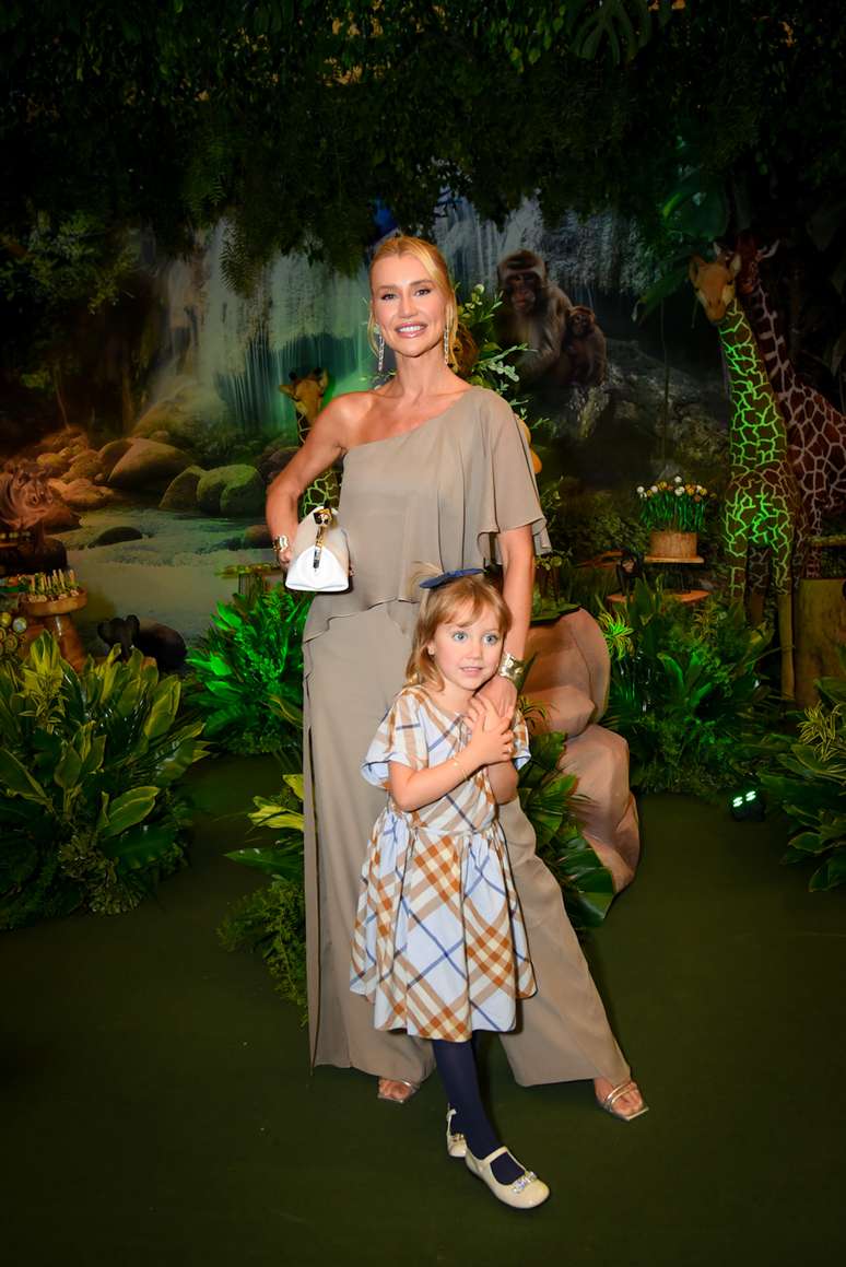 Ana Paula Siebert e Vicky Justus 