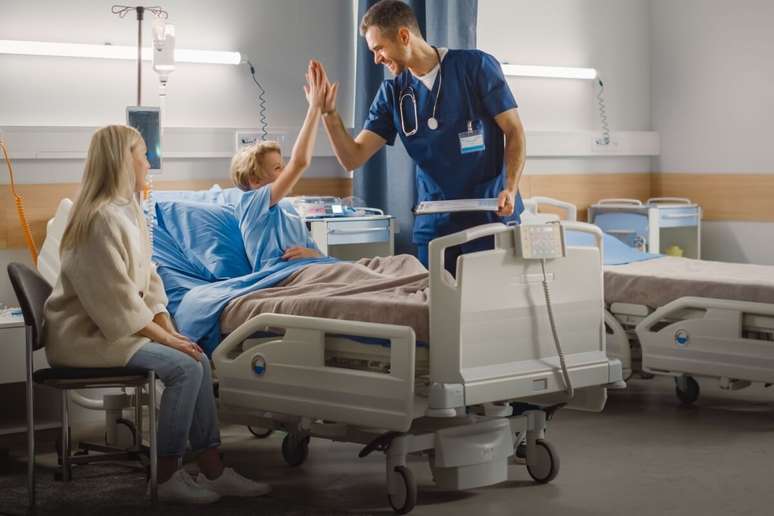 Diante da suspeita de tor&ccedil;&atilde;o testicular, o tratamento cir&uacute;rgico deve ser imediato 