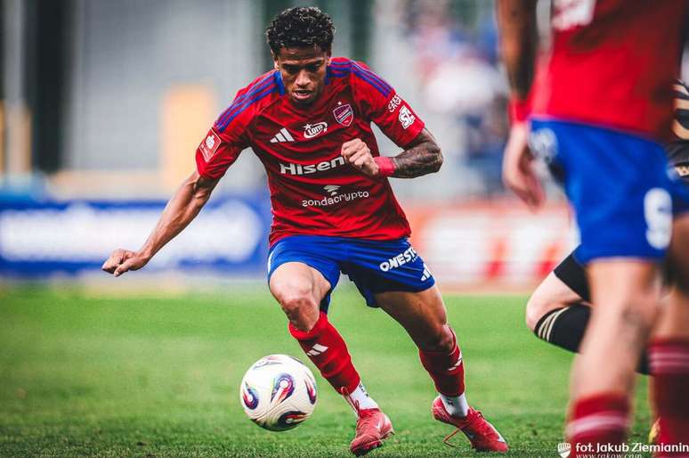 Adriano Amorim entra em campo nesta quinta-feira &ndash;