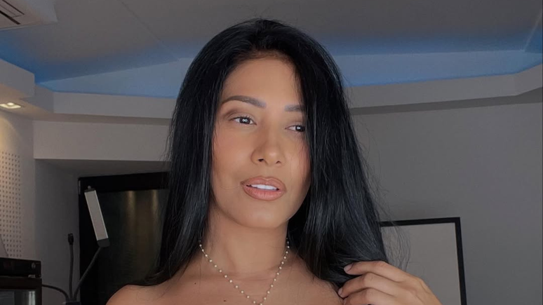 Simaria publishes an intimate photo and delete shortly thereafter