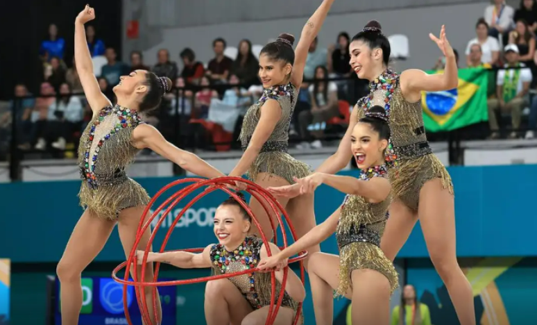 Seleção de ginástica rítmica brasileira busca ouro inédito no Mundial