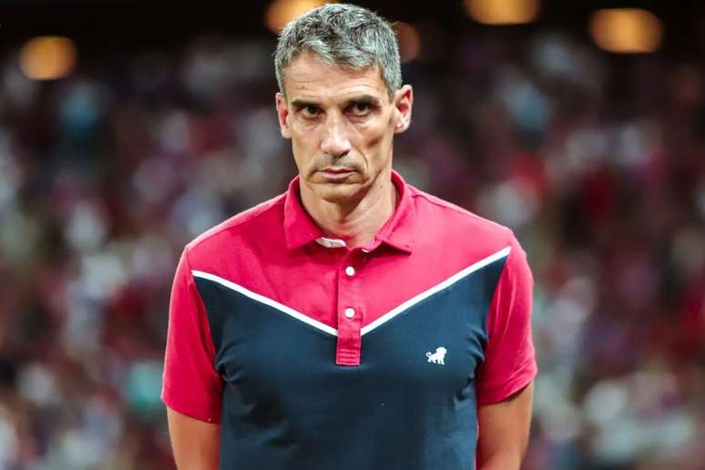 Vojvoda, técnico do Fluminense