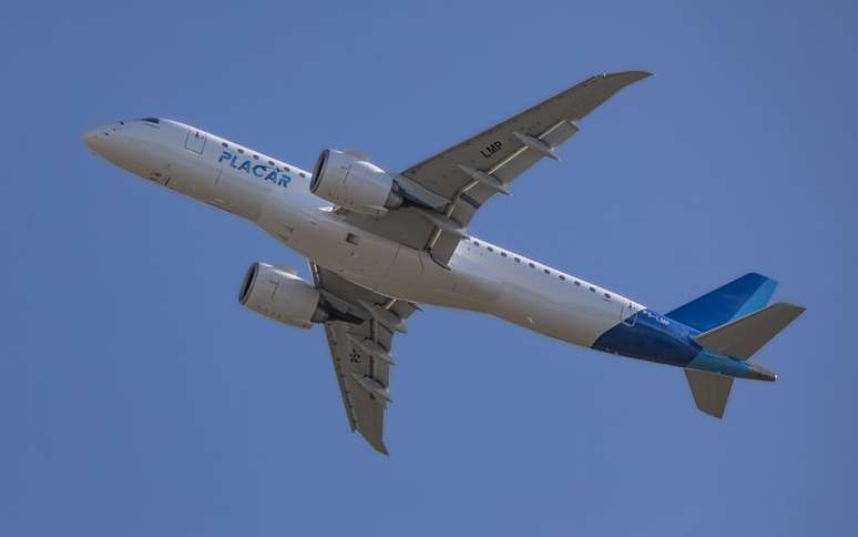 Até a decisão da Anatel, a companhia só podia operar oferecendo cortesia 