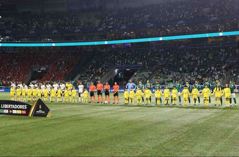Palmeiras avan&ccedil;ou sem sustos para as quartas de final da Libertadores &ndash;