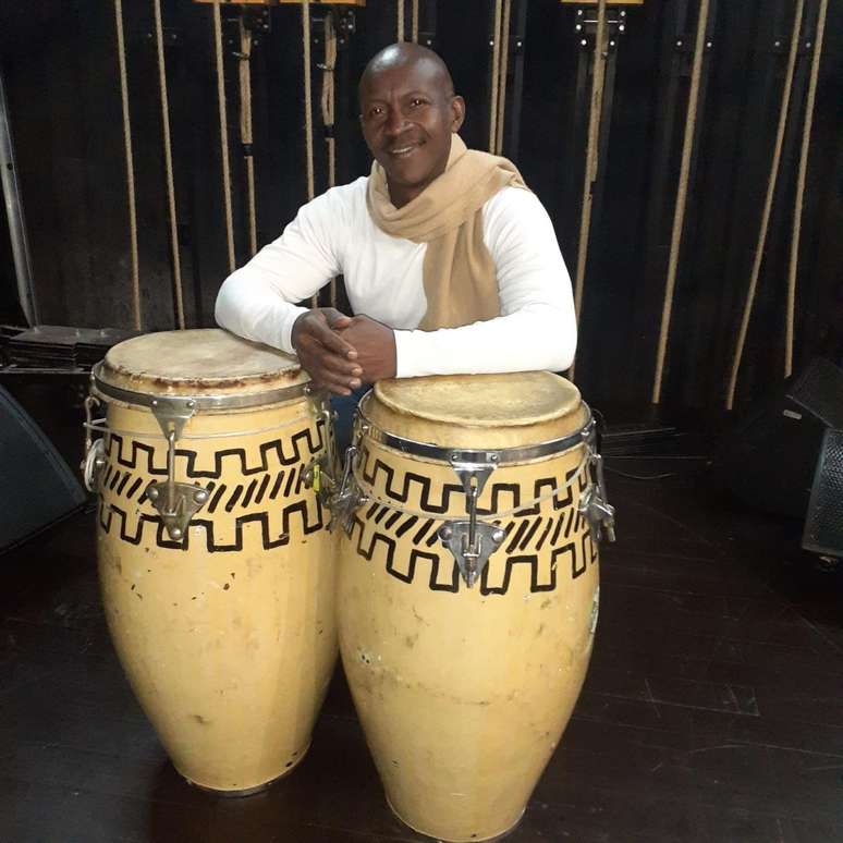 Ogan Anderson Vilmar é um dos convidados para o Festival de Ogans Vozes e Tambores, na Baixada Fluminense.