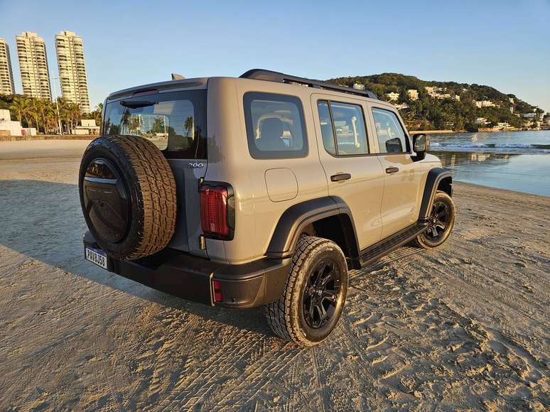 GWM Tank 300 PHEV no Guarujá 