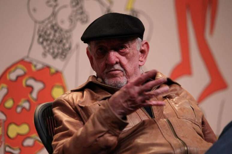 Jaguar durante conversa com os humoristas Hubert e Reinaldo na 12.&ordf; edi&ccedil;&atilde;o da Flip (Feira Liter&aacute;ria Internacional de Paraty), em julho de 2014.