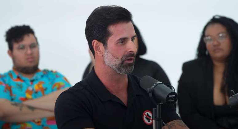 The debate “1 coach against 30 fats” viralizes and generates more popularity and hate a Guto Galamba