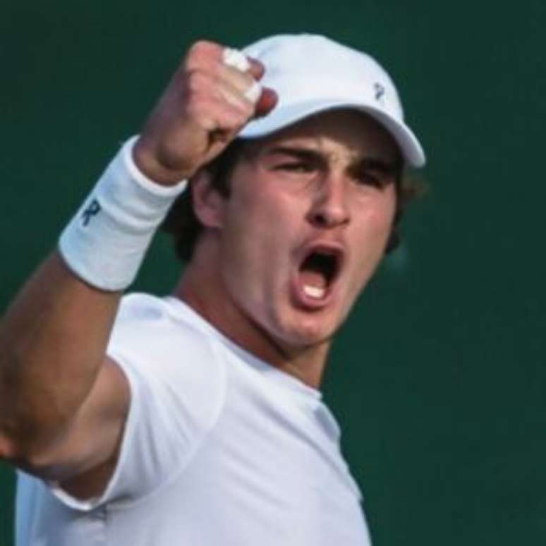 Ternista João Fonseca.