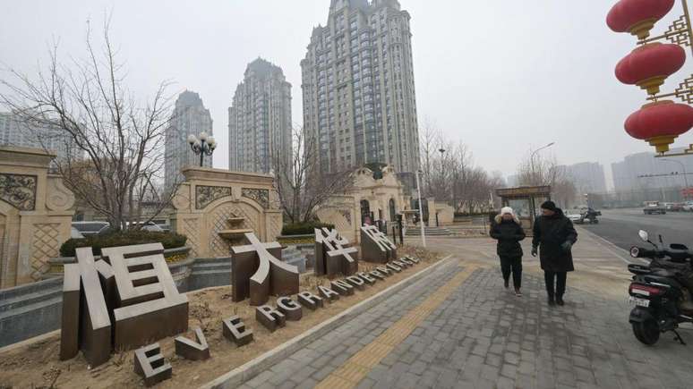 Retirada da Evergrande da bolsa j&aacute; era esperada