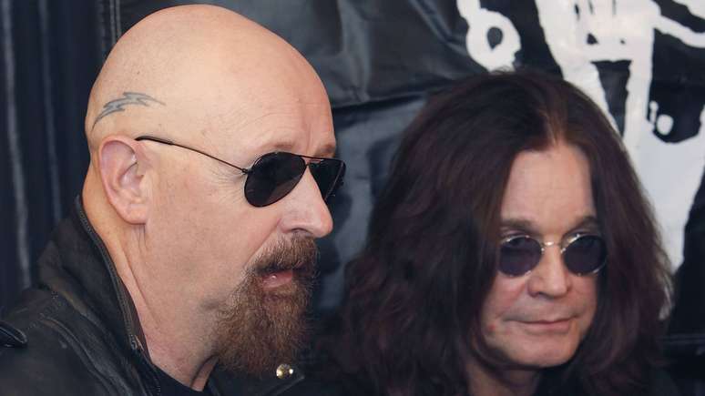 Rob Halford e Ozzy Osbourne em 2010 -