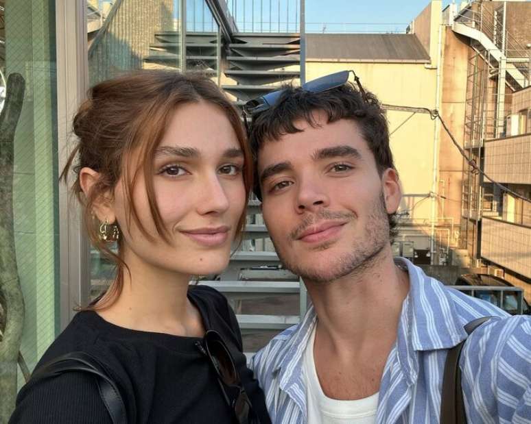 Jo&atilde;o Lucas e Sasha Meneghel completaram 4 anos de casados