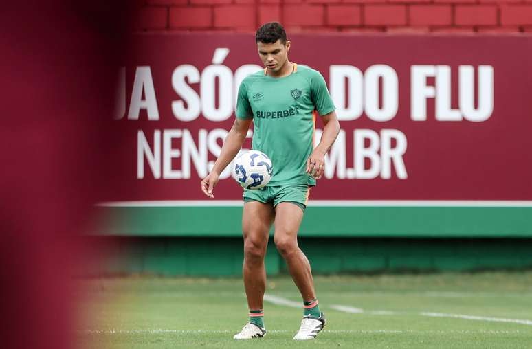 Thiago Silva durante o treinamento do Fluminense no CT Carlos Castilho &ndash;